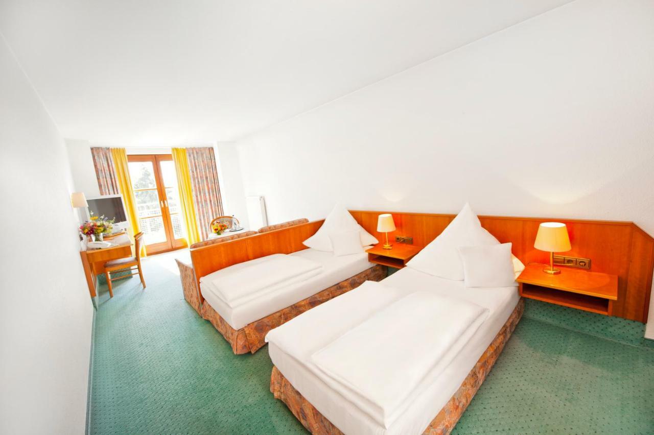 Hotel Gasthof Raab شفاباخ المظهر الخارجي الصورة