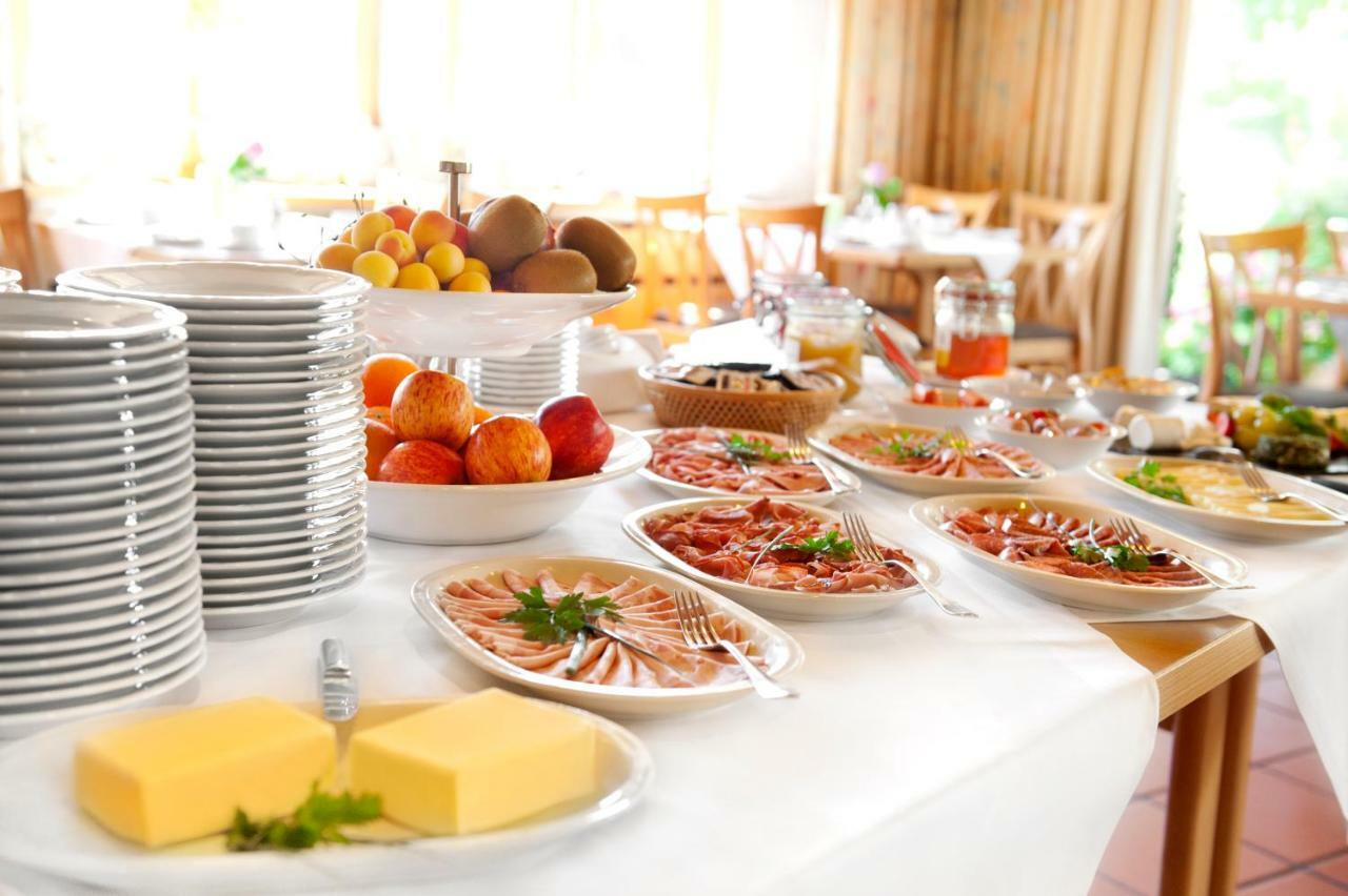 Hotel Gasthof Raab شفاباخ المظهر الخارجي الصورة