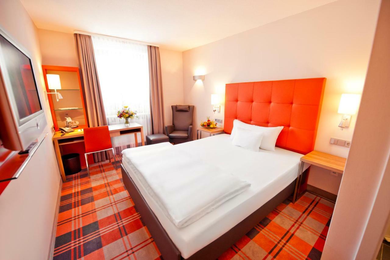 Hotel Gasthof Raab شفاباخ المظهر الخارجي الصورة